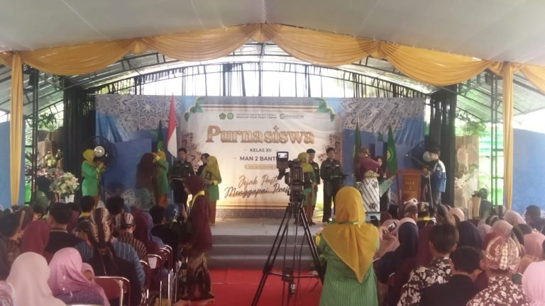 wisuda