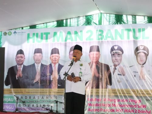 HUT MAN 2025 9