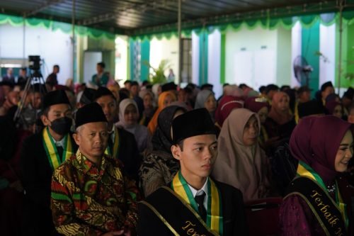 WISUDA-2025-14
